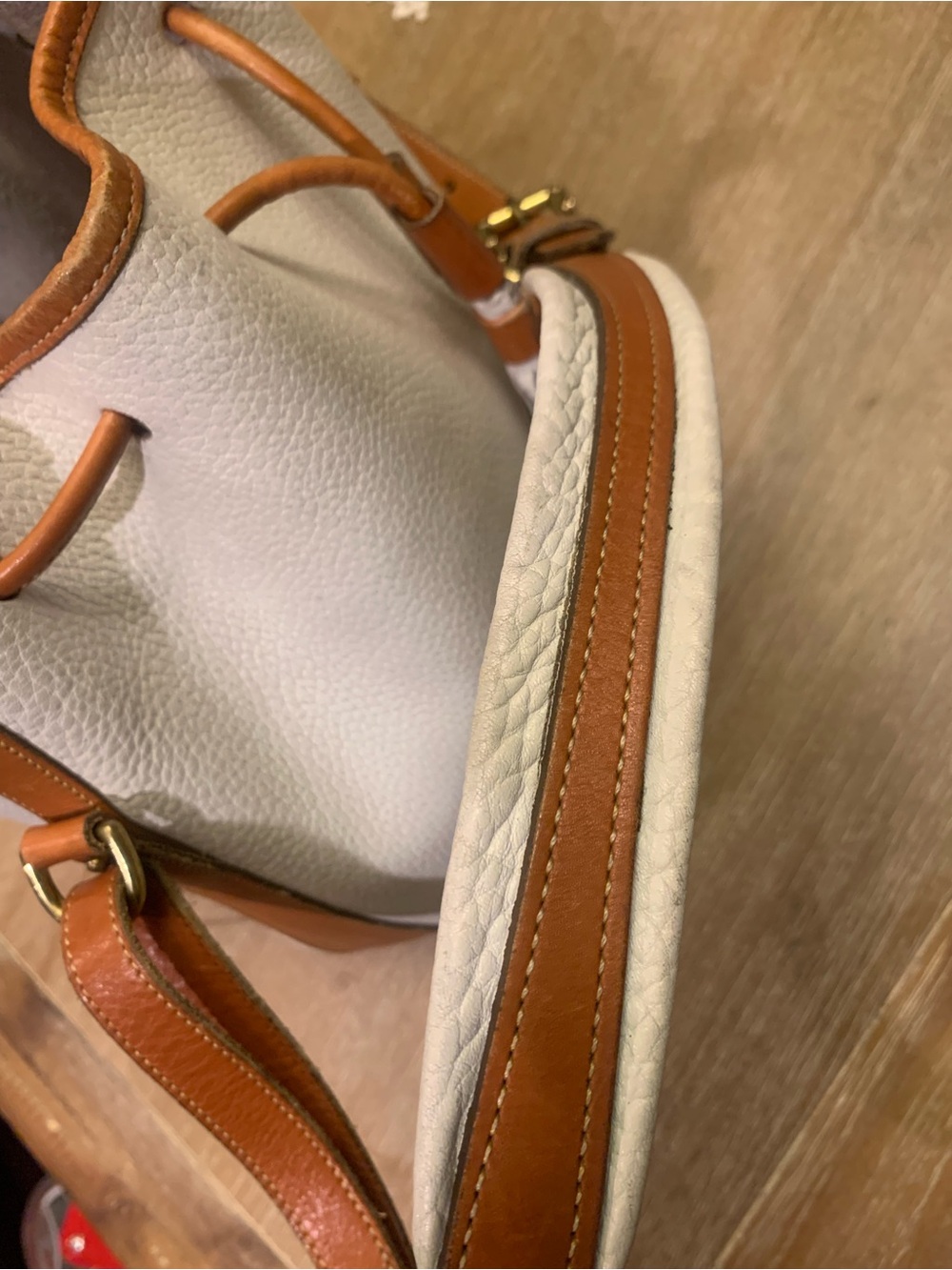 Vintage Dooney & Burke White and Brown Drawstring Bucket Bag with Tassel Accent - Picture 12 of 15